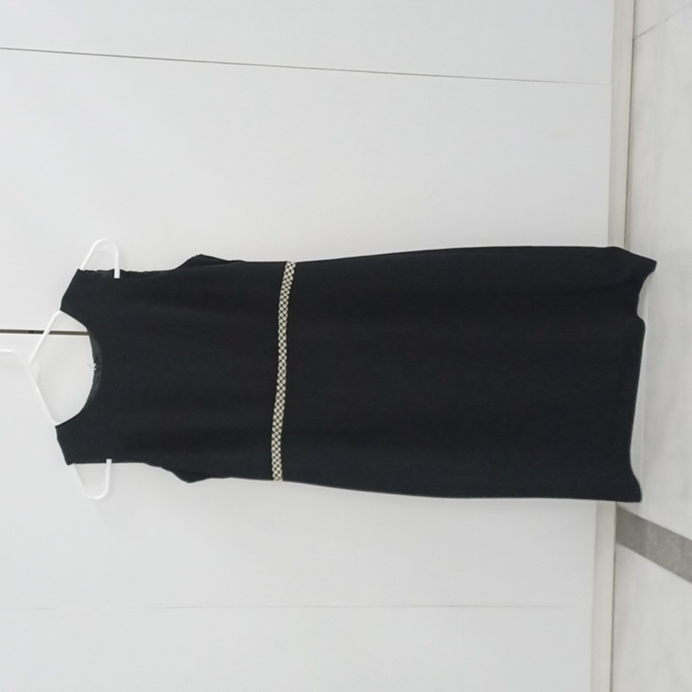 Danny & Nicole sheath dress size 4p